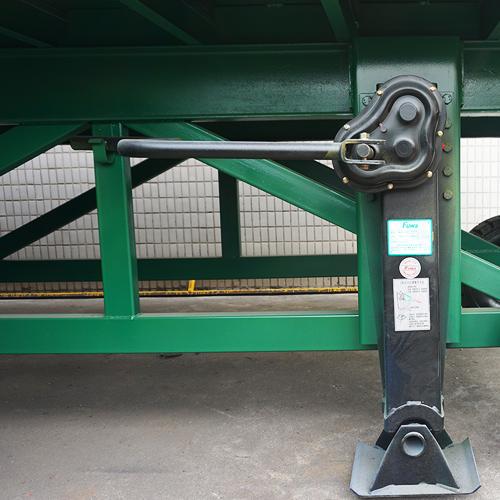 移動式登車橋 移動式登車橋