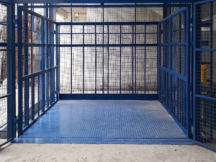 液壓升降平臺是選擇斜坡還是選擇地坑？