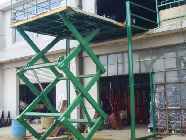 剪叉式佛山升降平臺有哪些特點和用途