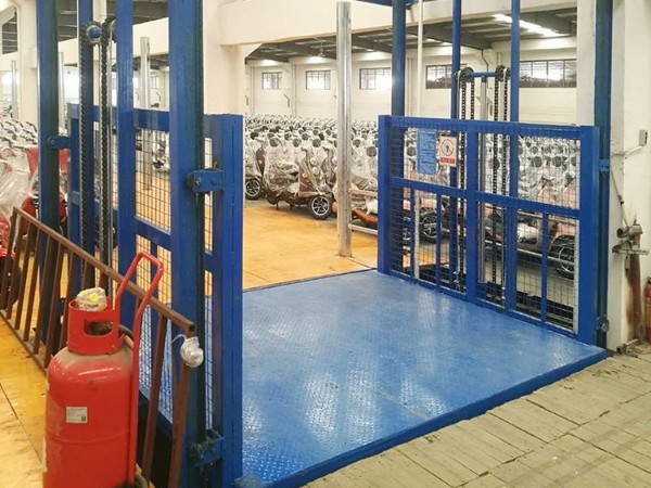 室內升降平臺53